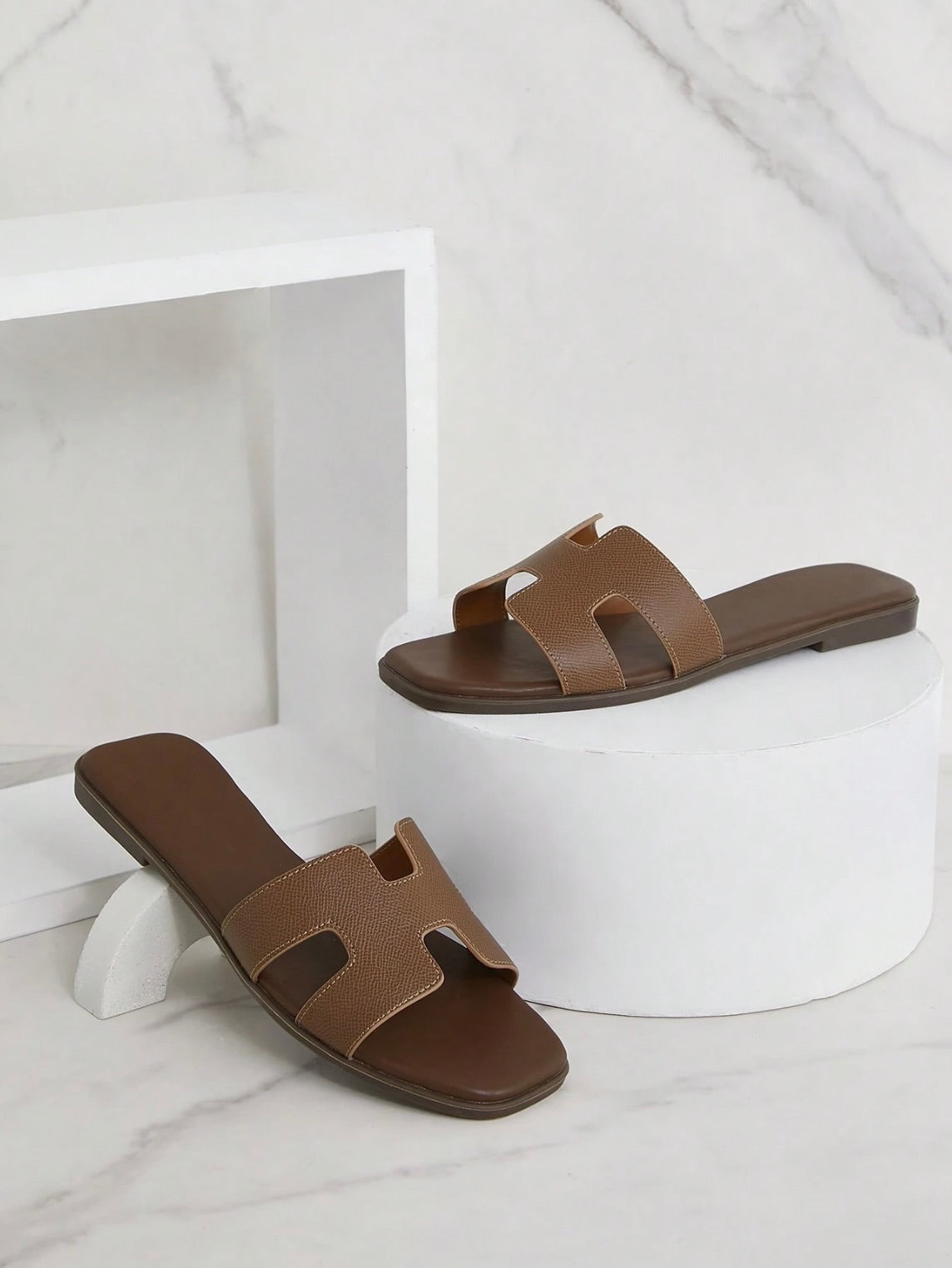 Classic "H" Sandal